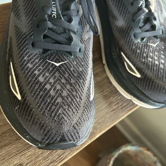 Hoka Clifton 9 Black White Athletic Running Shoes Sneakers Women’s Size 8.5 - Picture 3 of 14